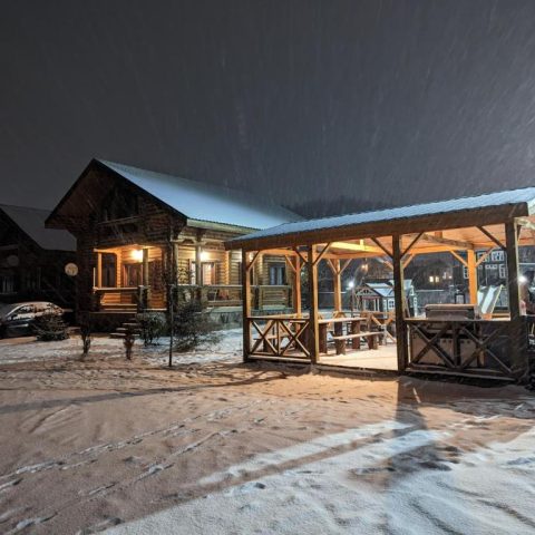 log house bakuriani21