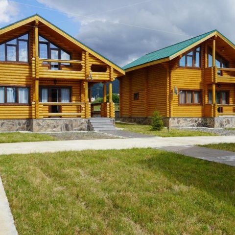 log house bakuriani25